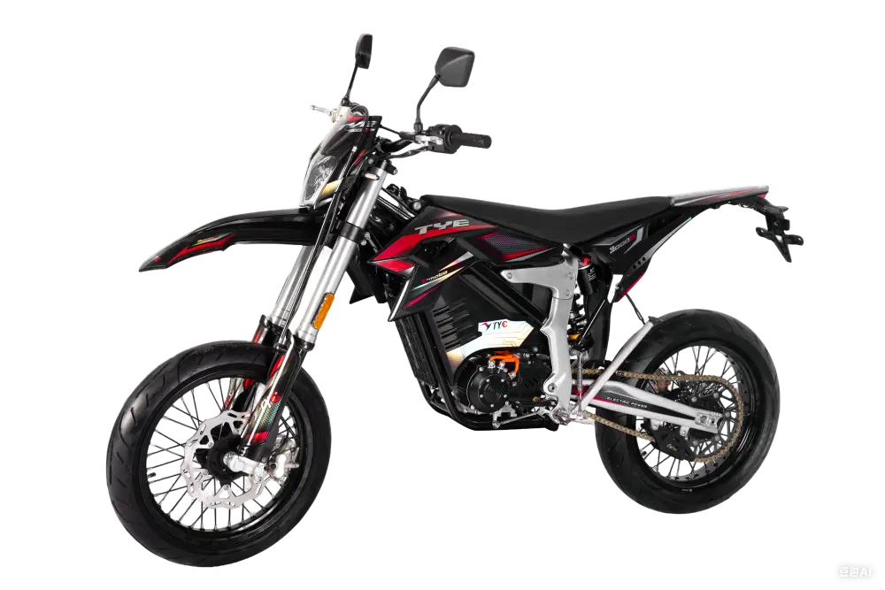 TE3 Black and Red EEC Slick Tires